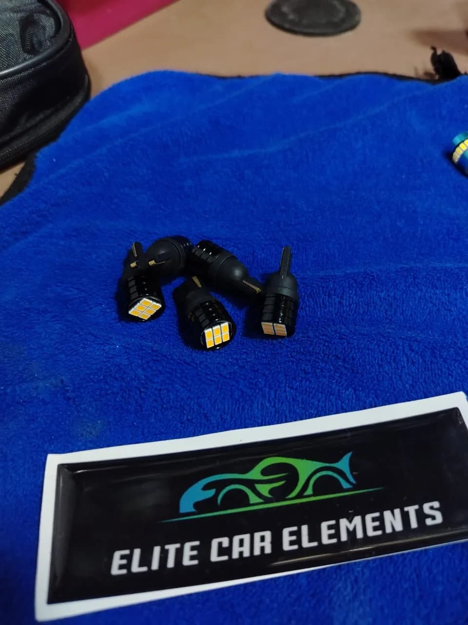 T10 6-SM Black Ed Warm 1PC