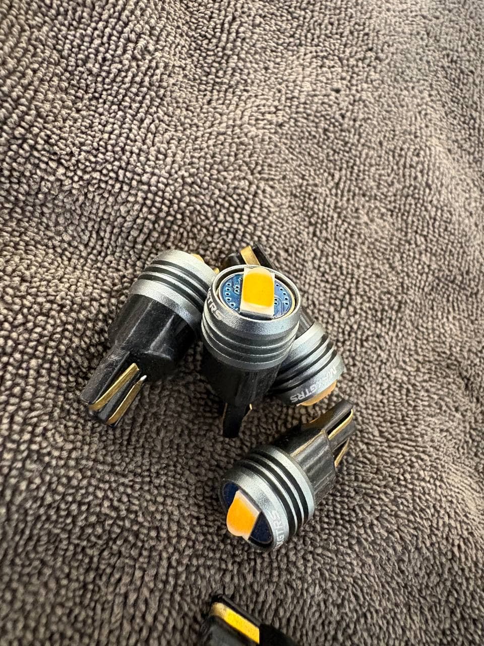 T10 M1 - 3776 - Orange DC10-60V (1PC)