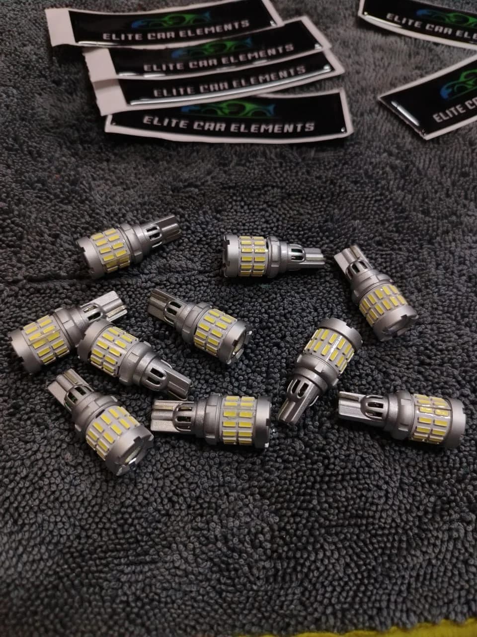 T15 Lens W