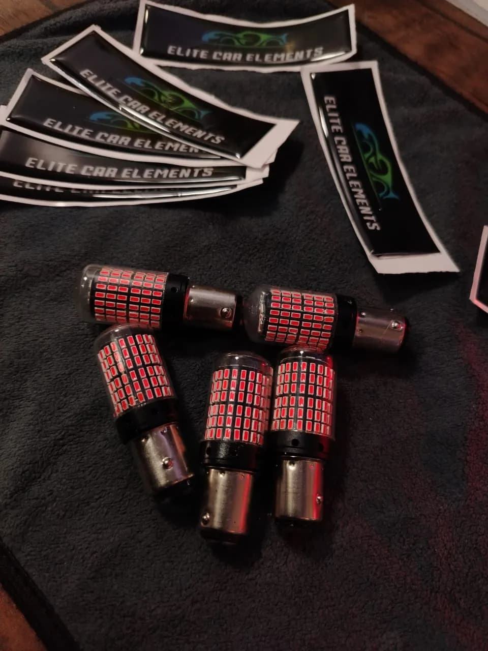 1157 Red Glass