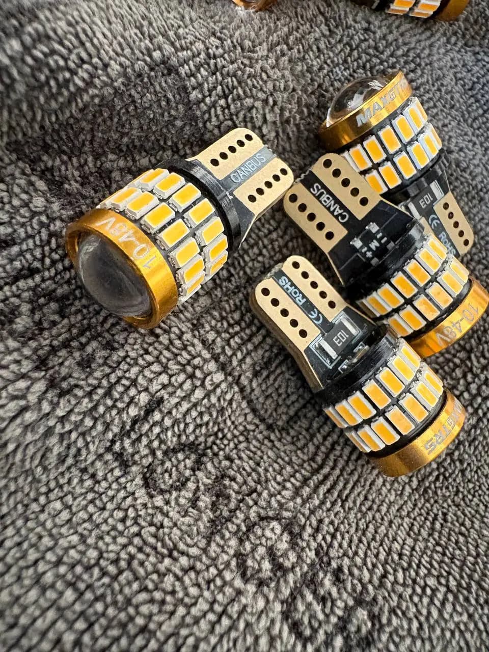 T10 M48 LONG - 7001- Warm DC9V-48V (1PC)