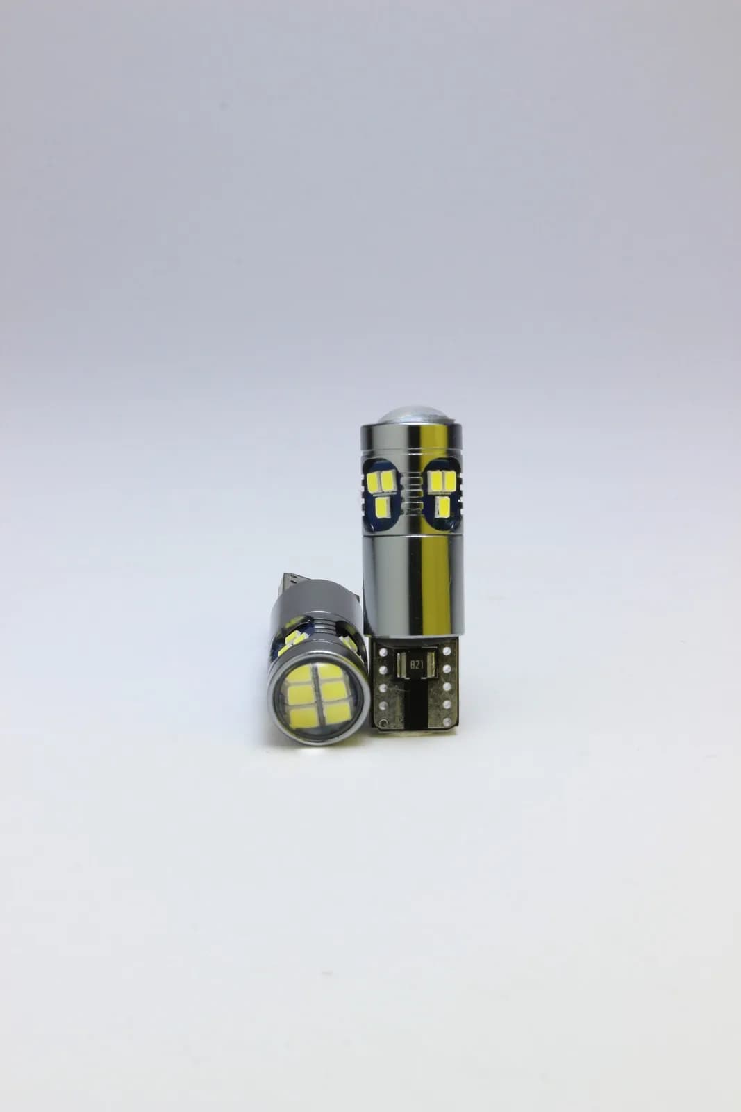 T10 18-SM Lens WHITE 1PC