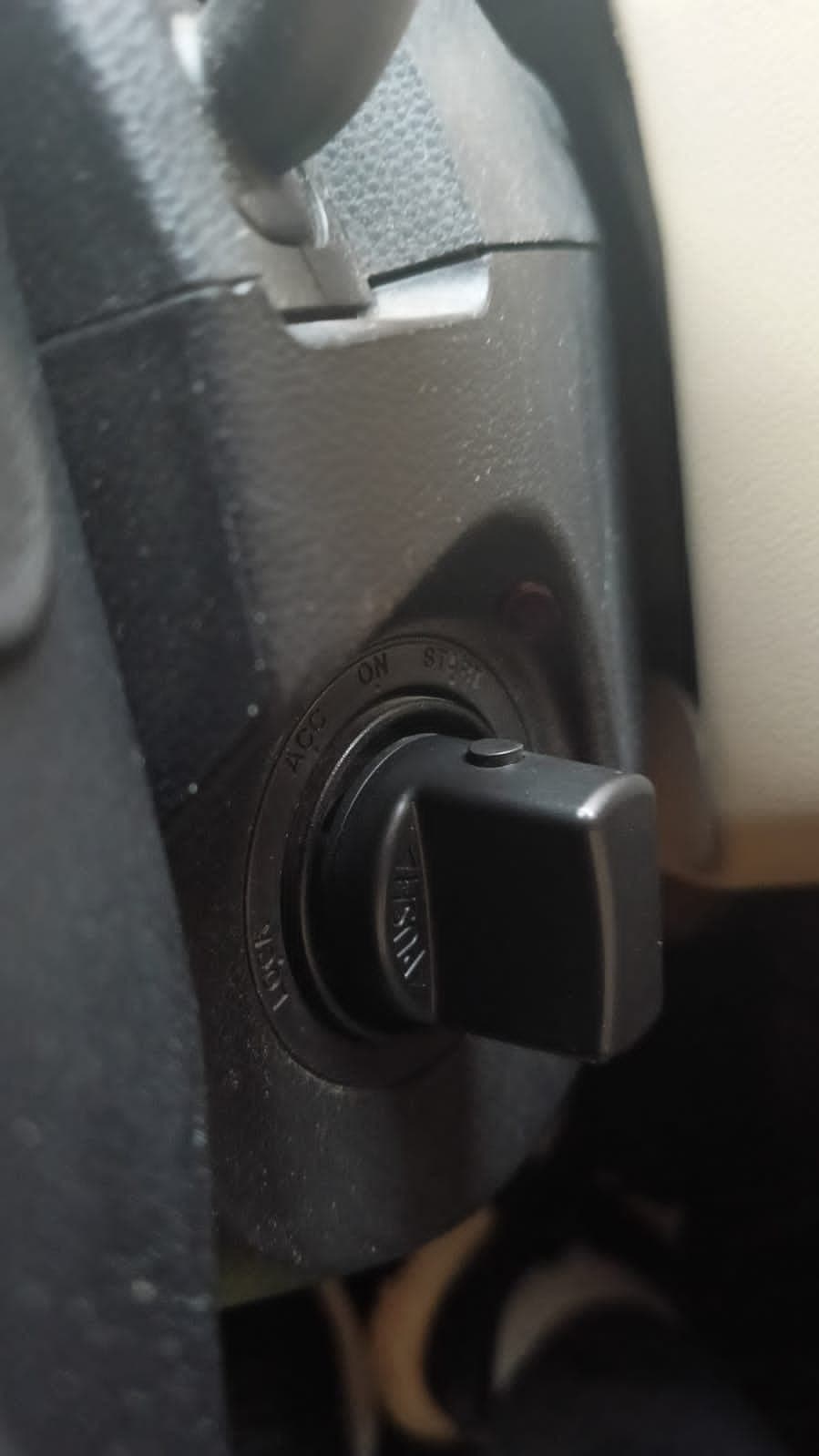 فبرة كونتكت IGNITION Switch Original