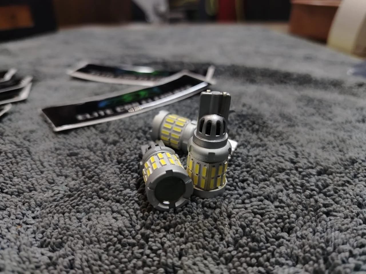 T15 Lens W