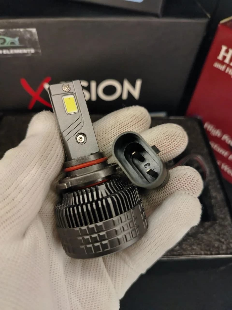 9005 TLT 120W 42K LM 6000K XV (PKG)
