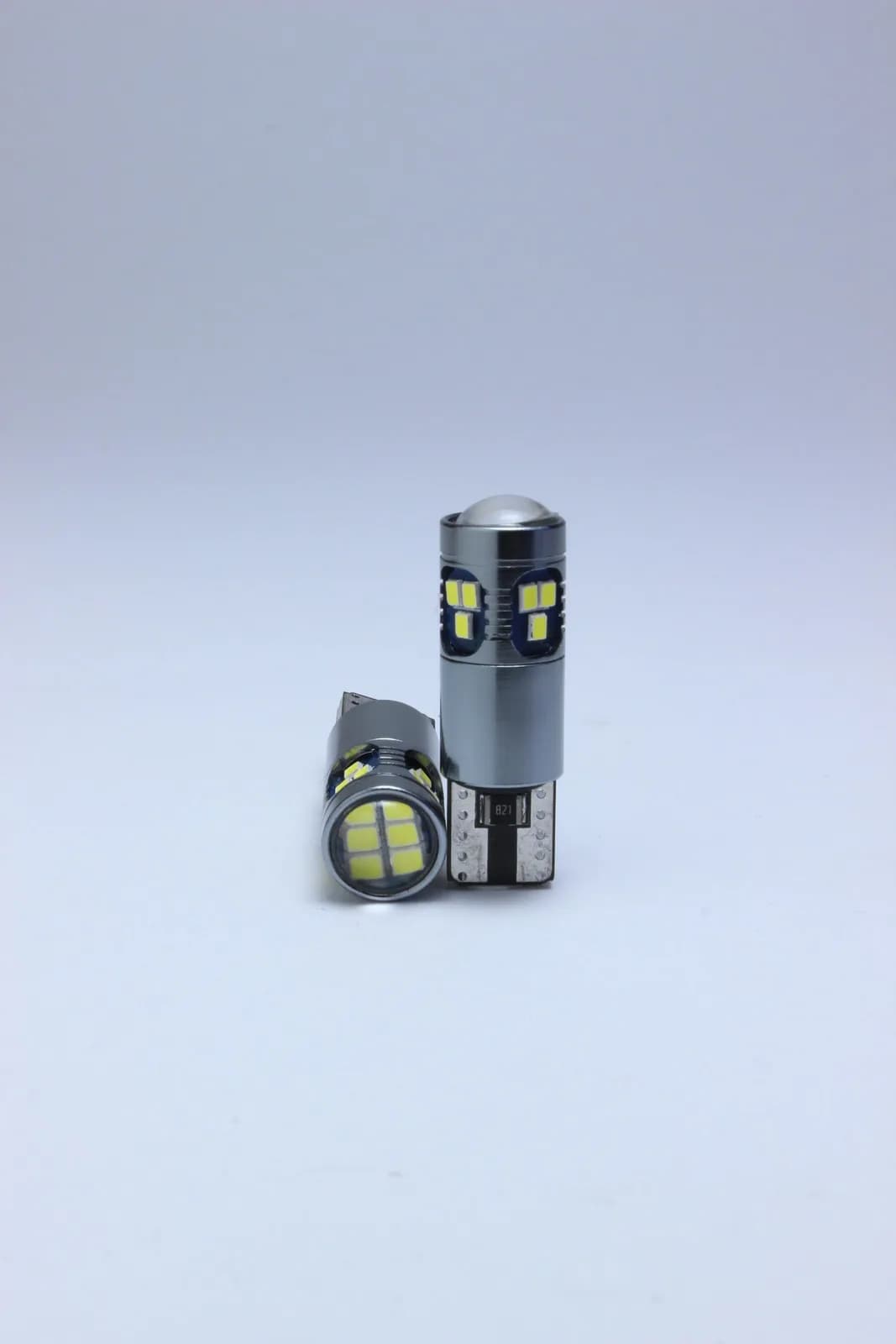 T10 18-SM Lens WHITE 1PC